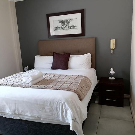 Emabheleni Executive Suites Westpoint Johannesburg Exteriör bild