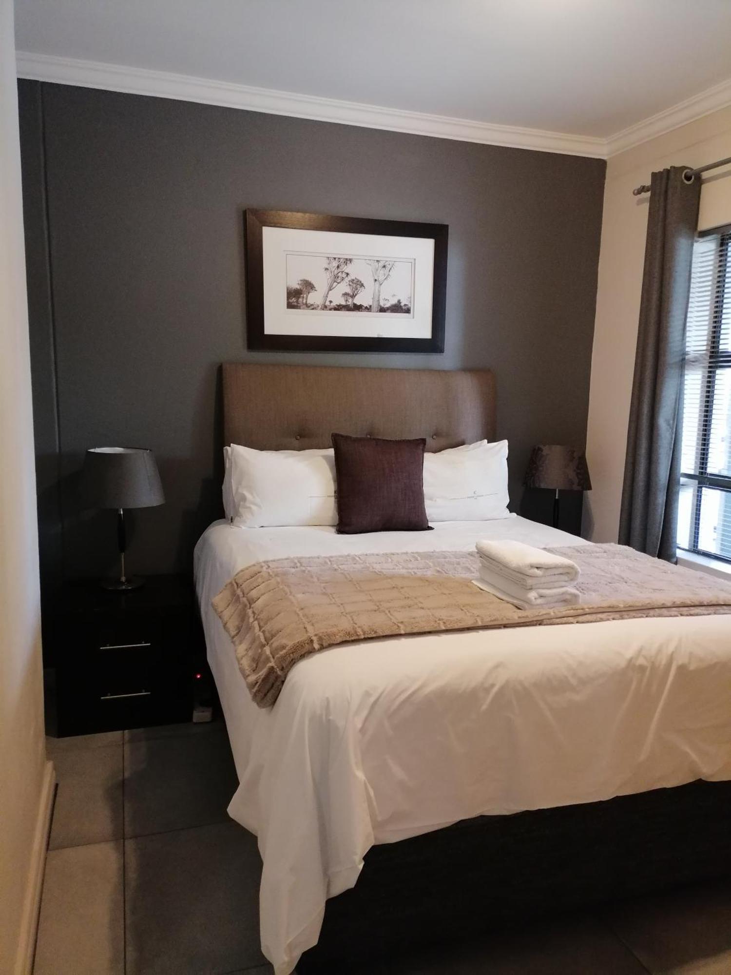 Emabheleni Executive Suites Westpoint Johannesburg Exteriör bild
